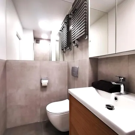 Haukego-bosaka Apartment~self Check-in 24h * Wroclaw